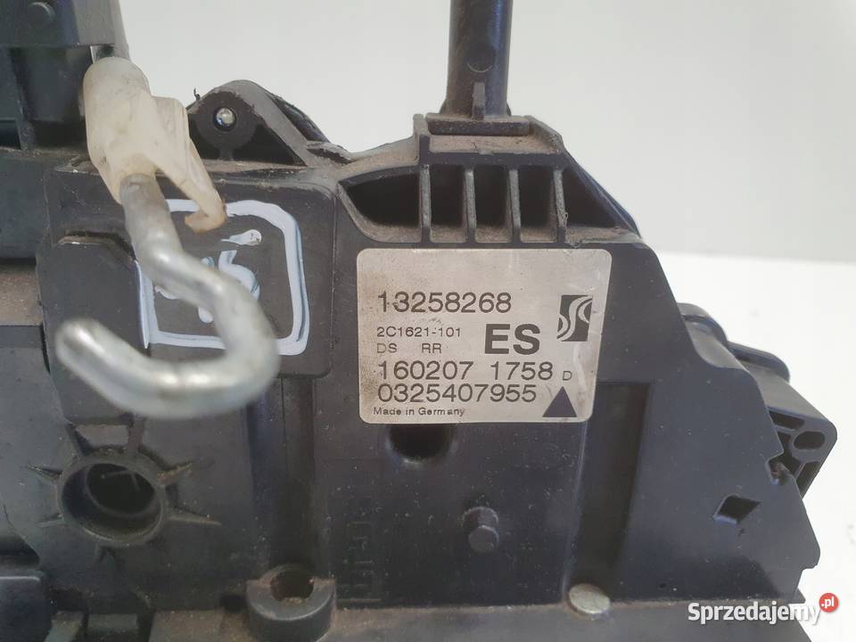 Opel Corsa D ZAMEK DRZWI prawy tył pasażera Rudka