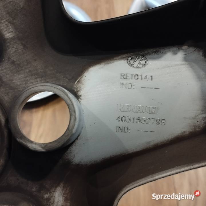 Sprzedam kołpaki strukturalne16 Renault Motoryzacja małopolskie Dąbrowa Tarnowska sprzedam