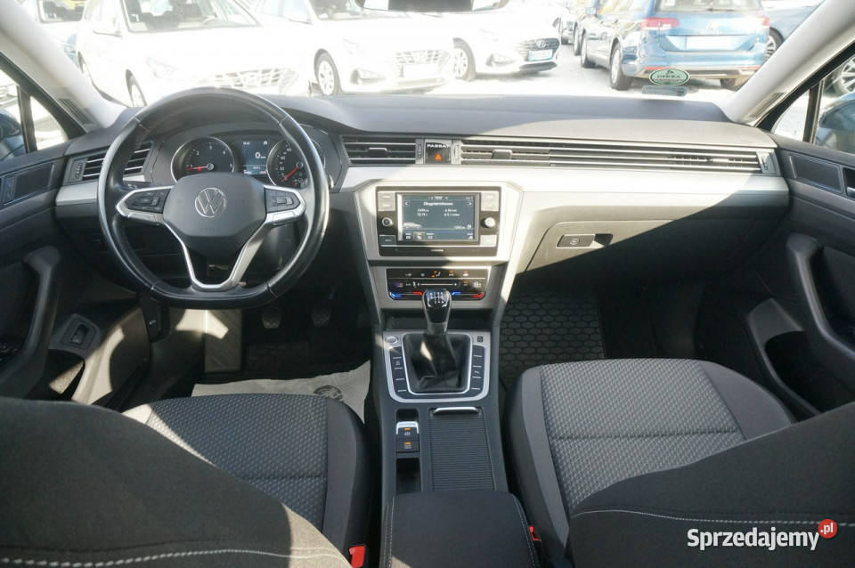 Volkswagen Passat 20 TDI150 Evo Essence Salon Poznań