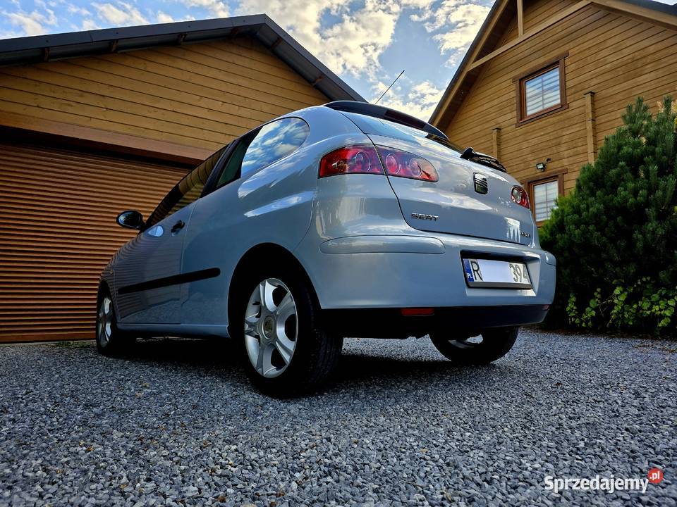 Seat Ibiza 2003r 14 BENZYNA Strzyżów