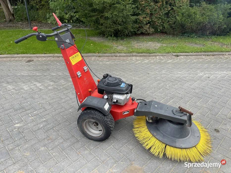 Zamiatarka spalinowa KERSTEN Janów