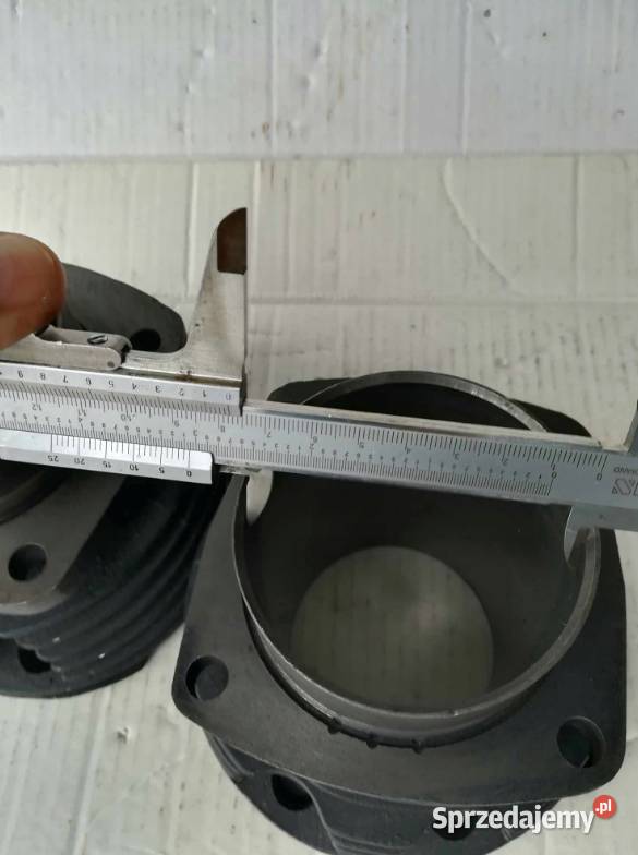 CYLINDRY URAL SILNIK ZSSR NOWE ORYGINALNE Niemodlin sprzedam
