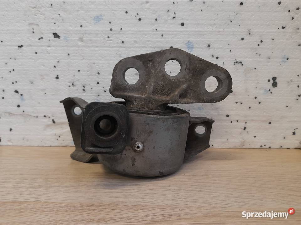 Poduszka łapa wspornik silnika 13130741 Opel Wyszków