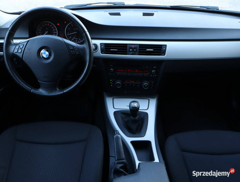 BMW 3 320 i czarny mazowieckie Piaseczno sprzedam