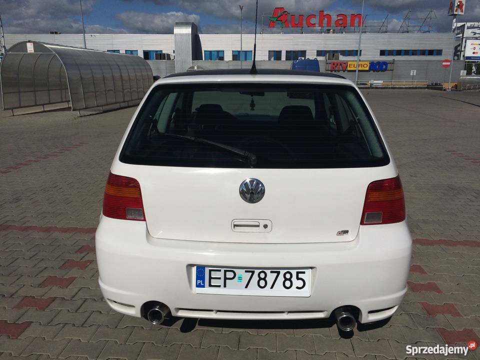 Golf 4 z pakietem wizualnym R32 Piotrków Trybunalski