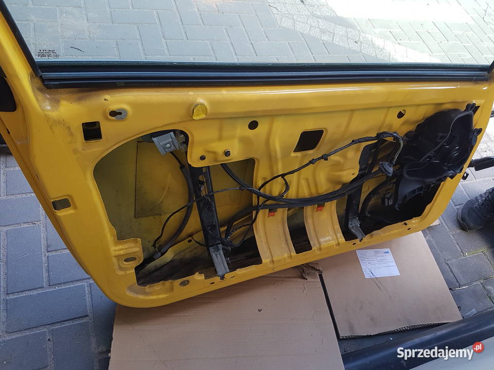 SEAT IBIZA 2011R 6J DRZWI LEWE LS1A 3 DRZWI Rok produkcji 2010 Turek