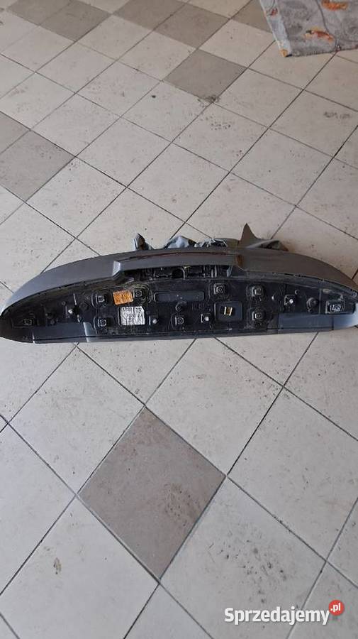 Spojler klapy tylnej Clio IV TEKNG osobowe Radomsko