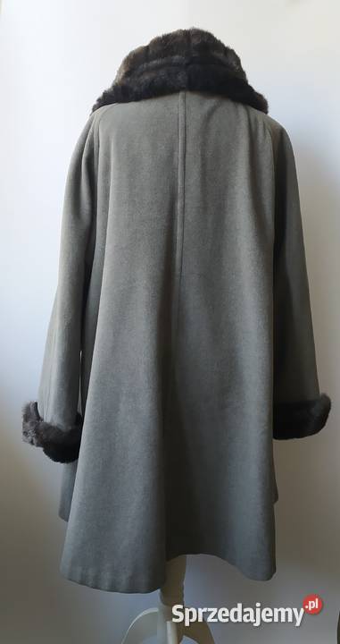 Szary płaszcz z czarnym futrem sztucznym 44 CA Warszawa
