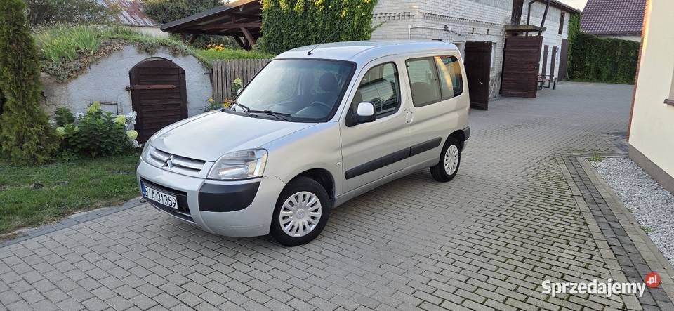 Citroen Berlingo 16 hdi 90 VAT marża Berlingo Płońsk