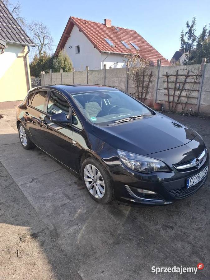 Opel Astra j 14 140 benzyna ASR (kontrola trakcji) Astra Gułtowy