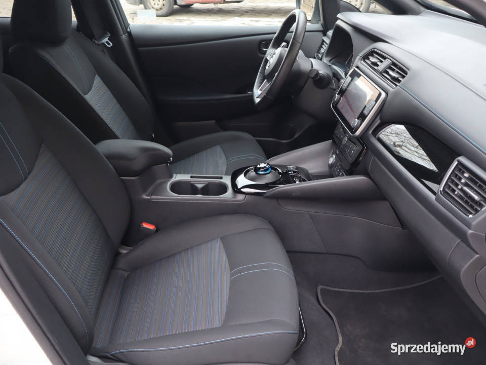 Nissan Leaf 40 kWh czujnik deszczu Leaf Katowice