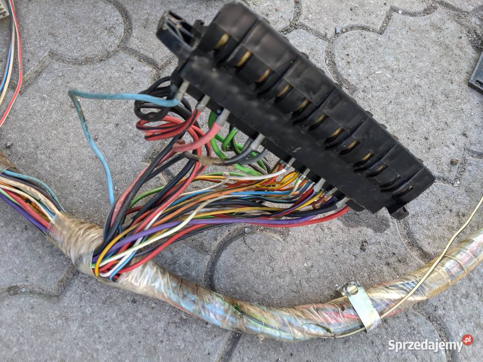 Polonez przejsciowka instalacja elektryczna 90 Stalowa Wola