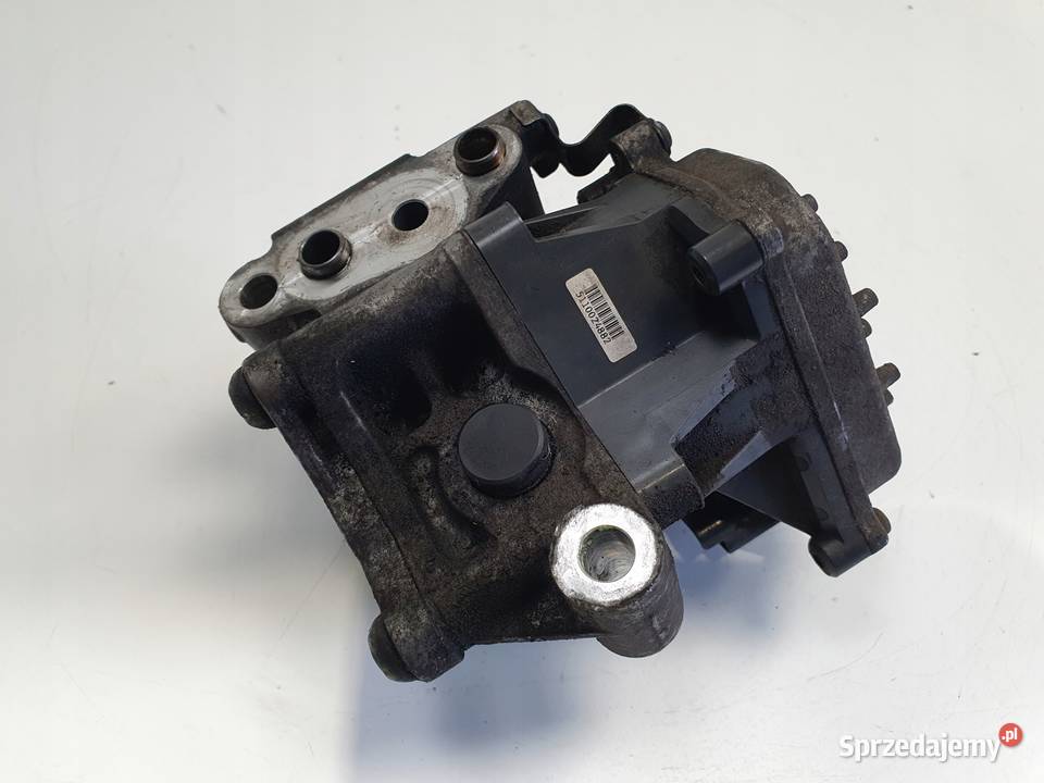 Volvo XC60 S60 V60 24 D5 20 D POMPA OLEJU osobowe lubelskie Chełm sprzedam