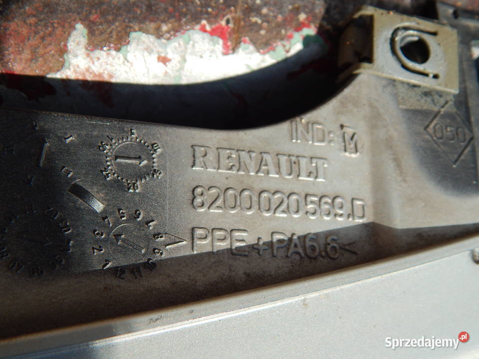 BŁOTNIK PRAWY PRZÓD PRZEDNI RENAULT SCENIC II osobowe
