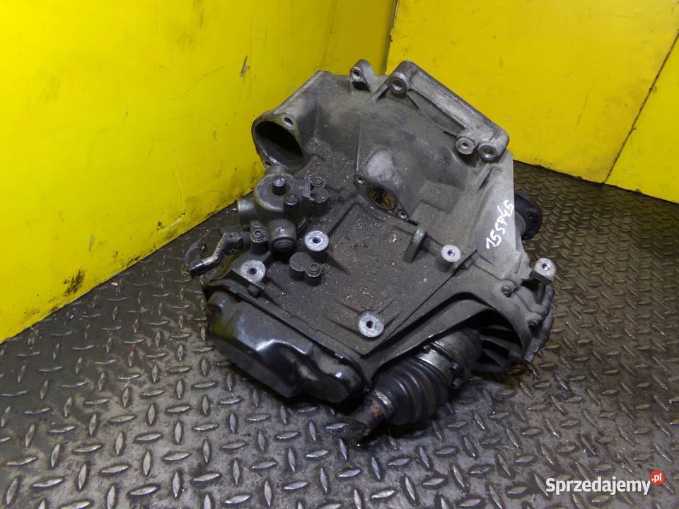 VW GOLF VII 12 TSI 15r skrzynia biegow 5 PTB osobowe