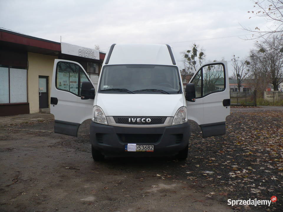 Iveco Daily 35 S13 Oryginalny Przebieg Klima Rok produkcji 2011 Siewierz