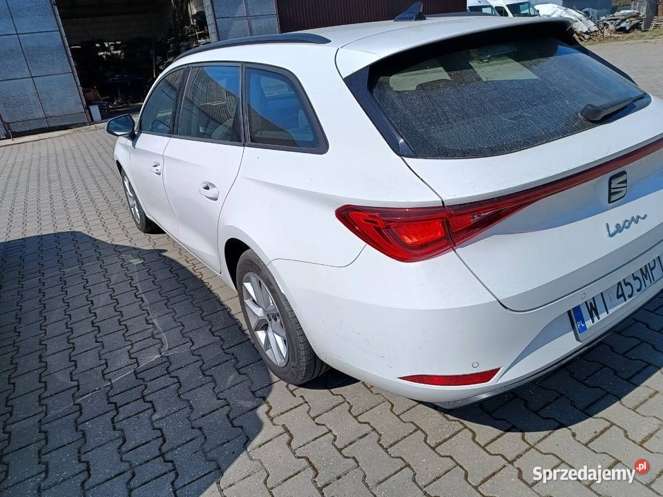 Seat Leon sportstourer kombi salon Polska niski