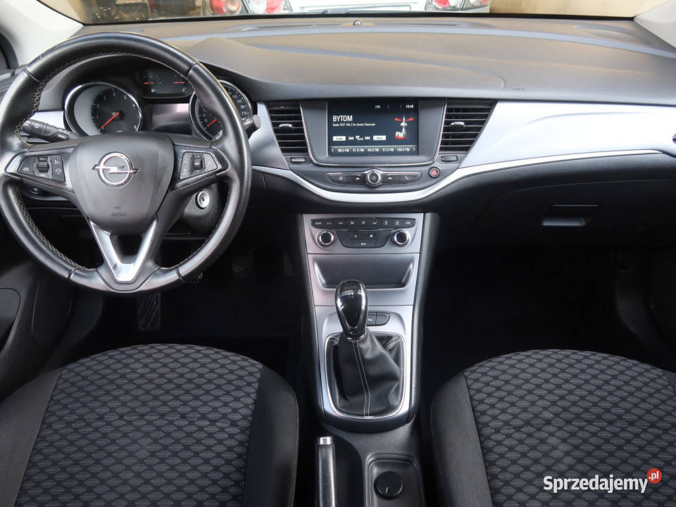 Opel Astra 14 16V Rok produkcji 2018 Katowice