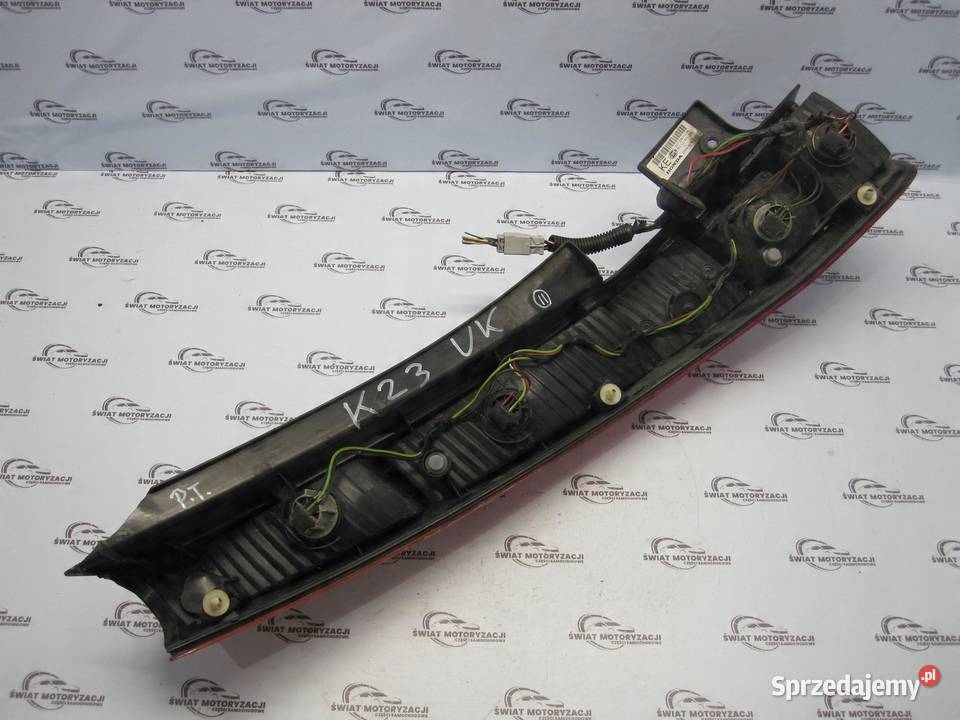 HONDA CRV II 04r lampa prawa tył 3350ASCAE000 sprzedam