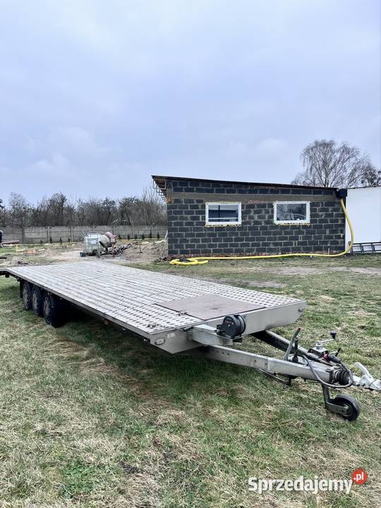 Przyczepa Laweta Niewiadów 860x210 Wolica Pusta