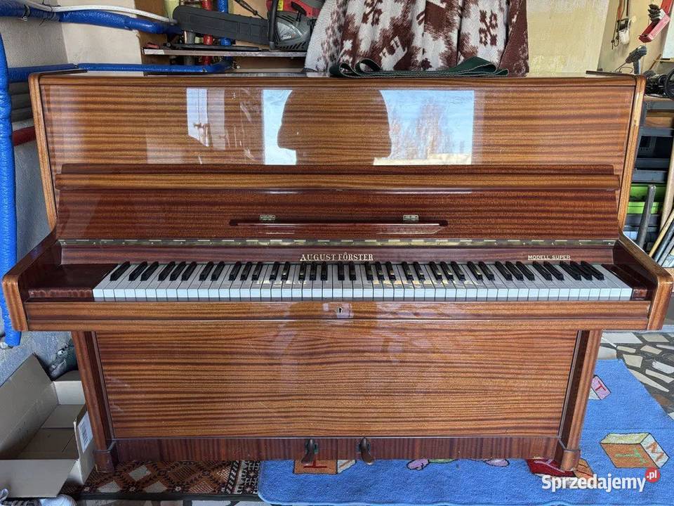 Pianino August Frster Model Super Regulice sprzedam