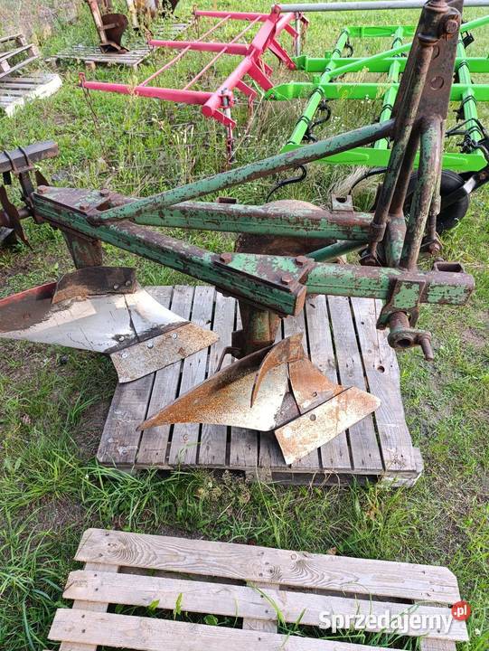 Pług dwuskibowy Unia Grudziądz nieuszkodzony Nieporęt