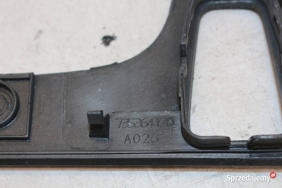 FIAT CROMA 2 RAMKA LEWARKA ZMIANY BIEGÓW OSŁONA