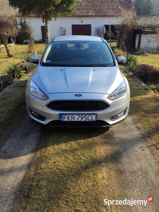 Ford Focus 16 benzyna 2016 Starosiedle