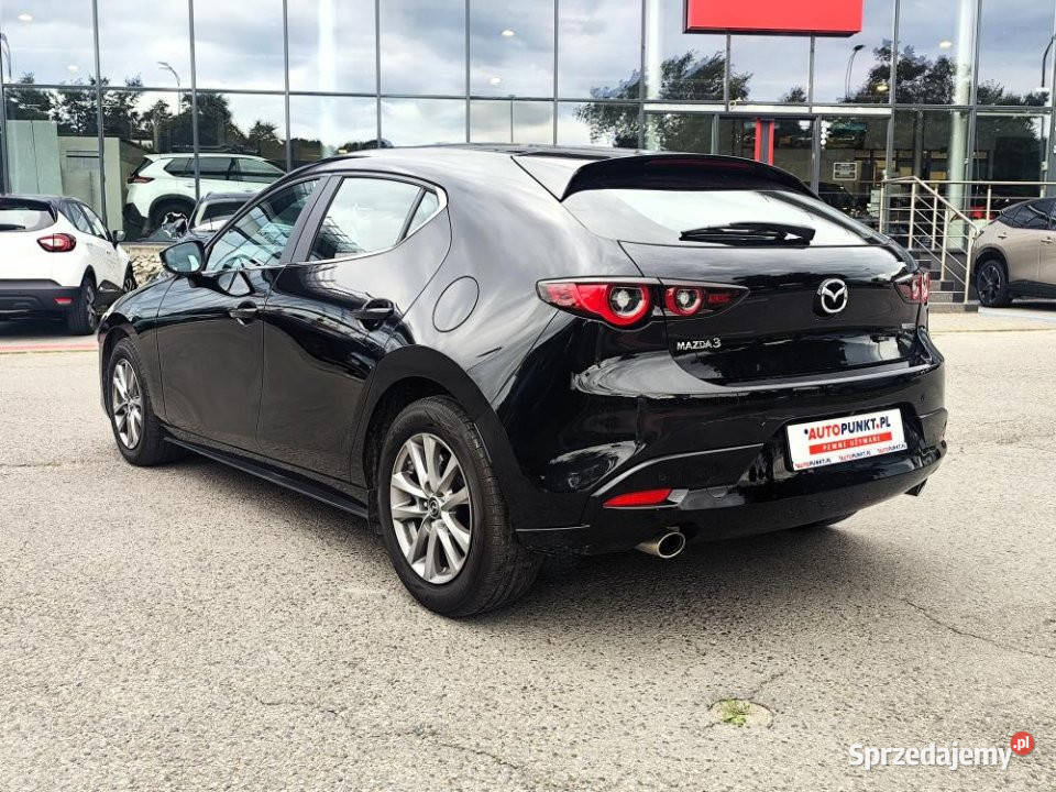 Mazda 3 2023r kamera asystenci Navi FV23 benzyna Kraków sprzedam