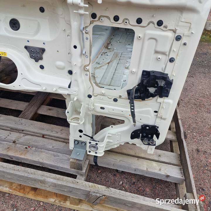 VOLVO FH4 FH 4 SZKIELET KABINA NISKA POSZYCIE