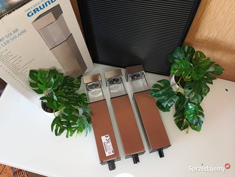 Lampy solarne stalowe Grundig 3 sztuki nowe Słupki oświetleniowe Trzcianka sprzedam