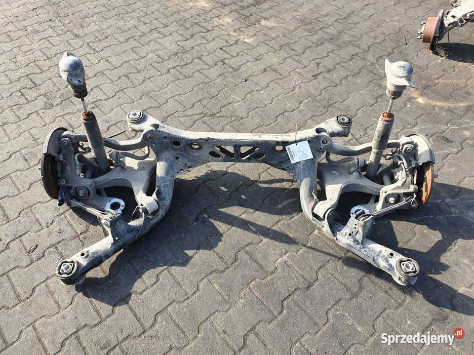 BELKA SANKI TYŁ AUDI A6 C7 LIFT Lipno