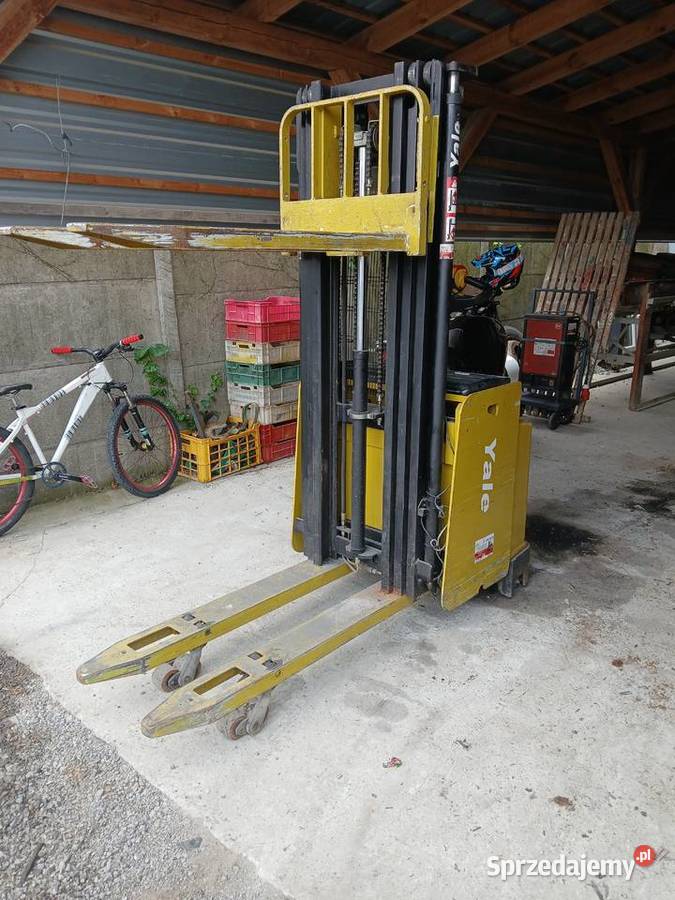 Paleciak elektryczny masztowy Yale MS12x46 46m lubelskie Wojciechów-Kolonia Piąta