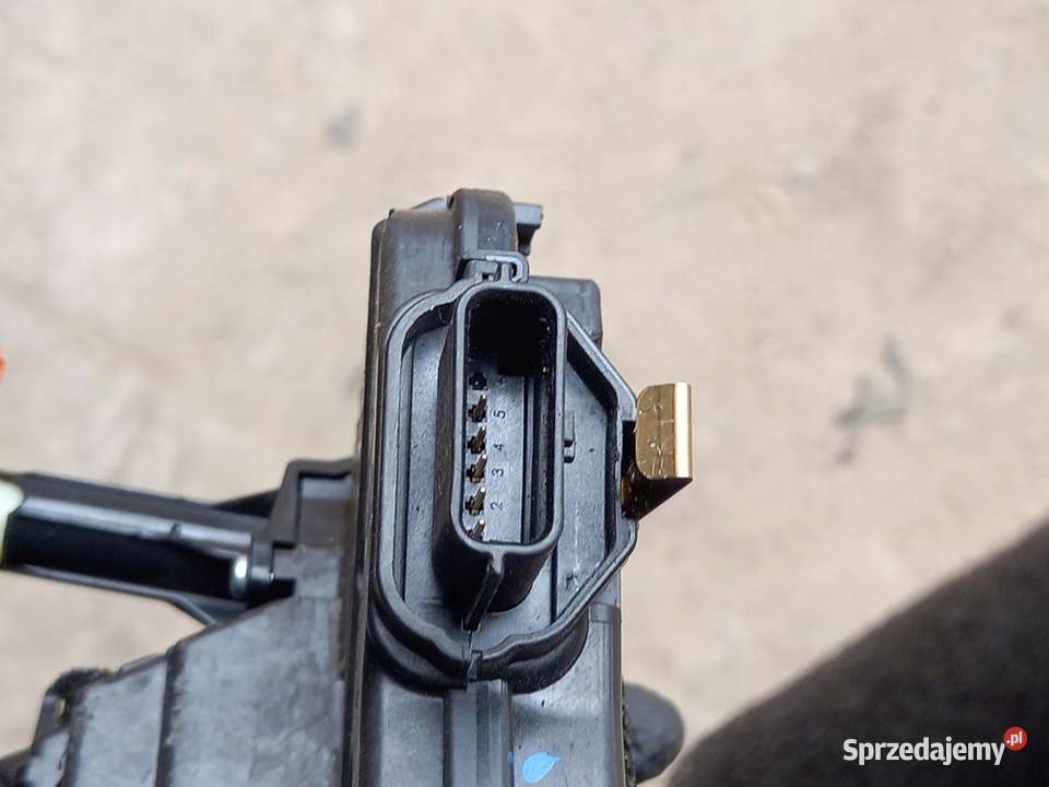 NISSAN MICRA V K14 19r zamek drzwi prawy przód Kielce