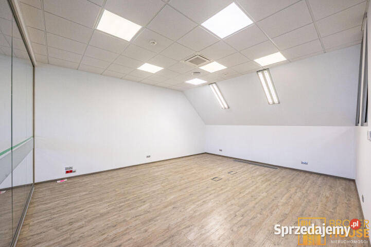 Lokal Nowa Wieś Mała 450m2