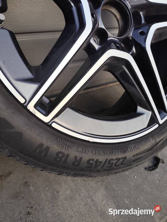 Alufelgi 18 Ori AMG z oponami Mercedes AMG aluminiowe Opony i felgi