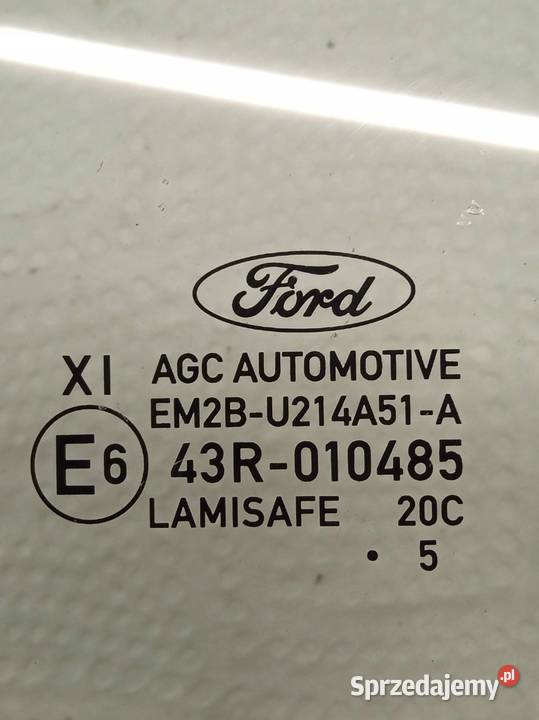 SZYBA DRZWI LEWY PRZÓD 15 AGC AUTOMOTIVE