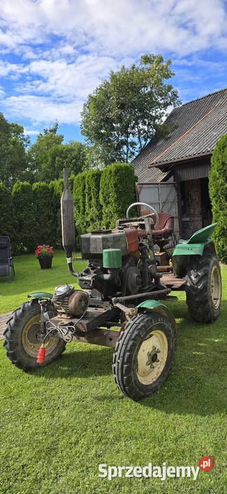 Traktor Andoria S15