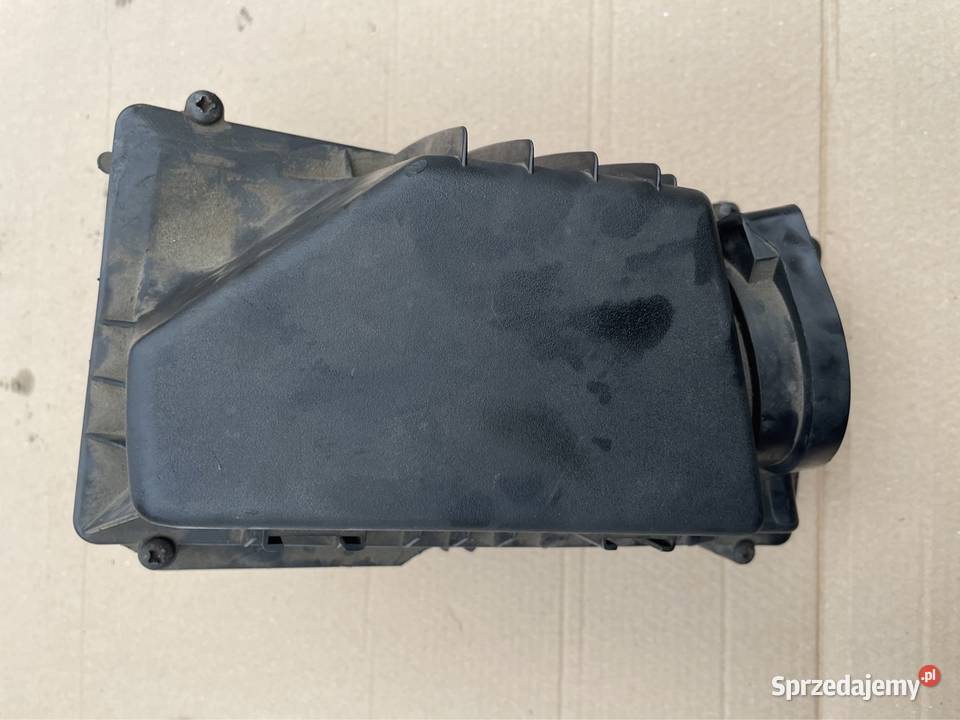 9681746980 obudowa filtra powietrza peugeot 407 Rok produkcji 2008 Przewody powietrza