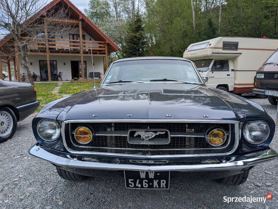 Ford Mustang 47 V8 Manual nieuszkodzony Poręba Wielka