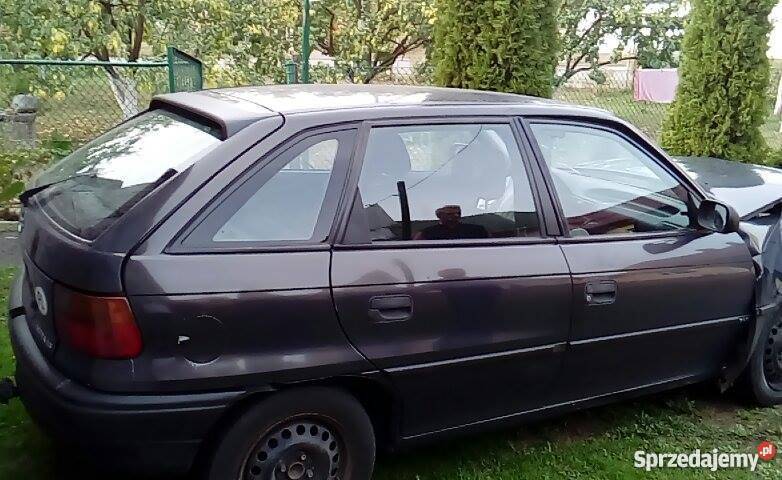 Opel Astra wypadku Złom części Kutno