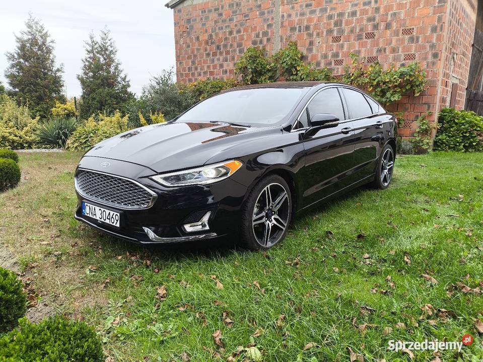 Ford Fusion 20 EcoBoost 2019r Titanium Dębowo