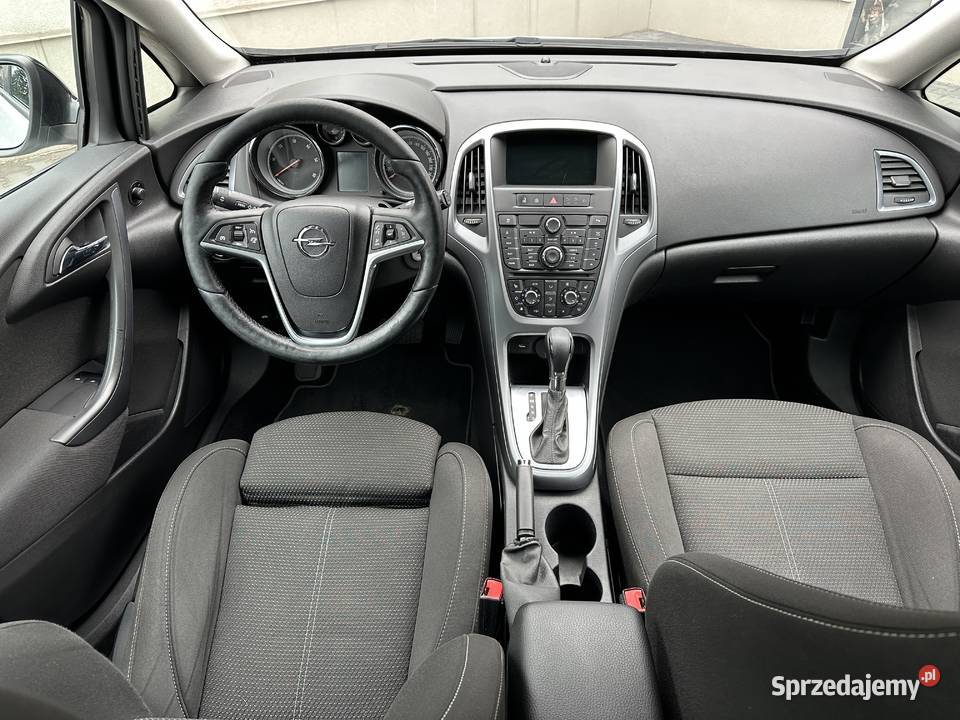 Opel Astra J Sports Tourer 20 diesel 165 Automat sprzedam