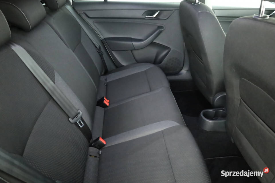 Skoda Rapid Spaceback 12 TSI 99727km sprzedam