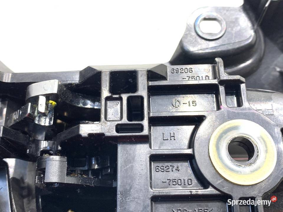 KLAMKA WEWNĘTRZNA LEWY PRZÓD LEXUS CT Hatchback