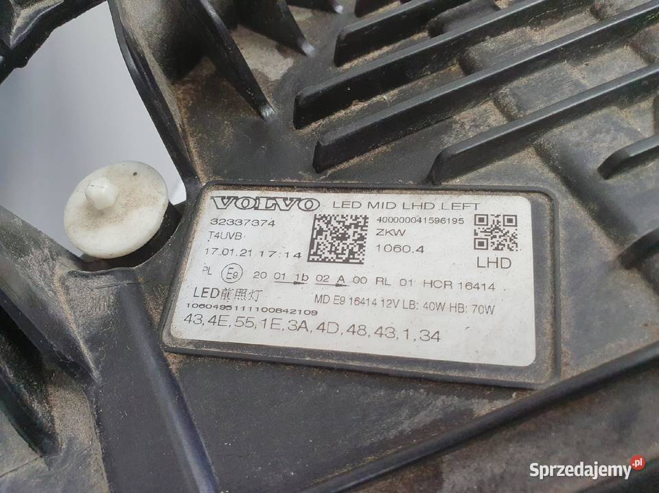 Volvo XC60 II LIFT 21 PRZEDNIA LAMPA LEWA lewy osobowe Części samochodowe lubelskie Janów