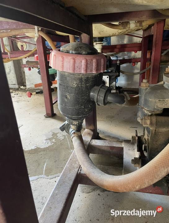 Opryskiwacz 300l nieuszkodzony Stasin