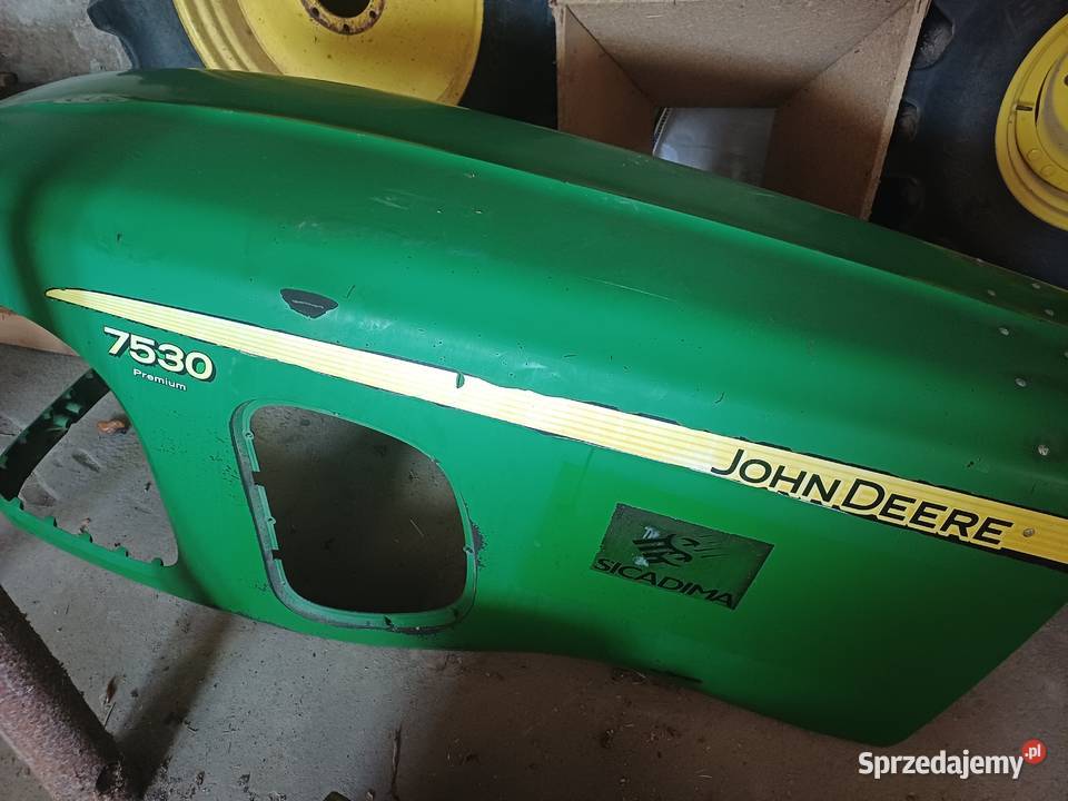 Maska Pokrywa John Deere 75307430 Do ciągników Gębice