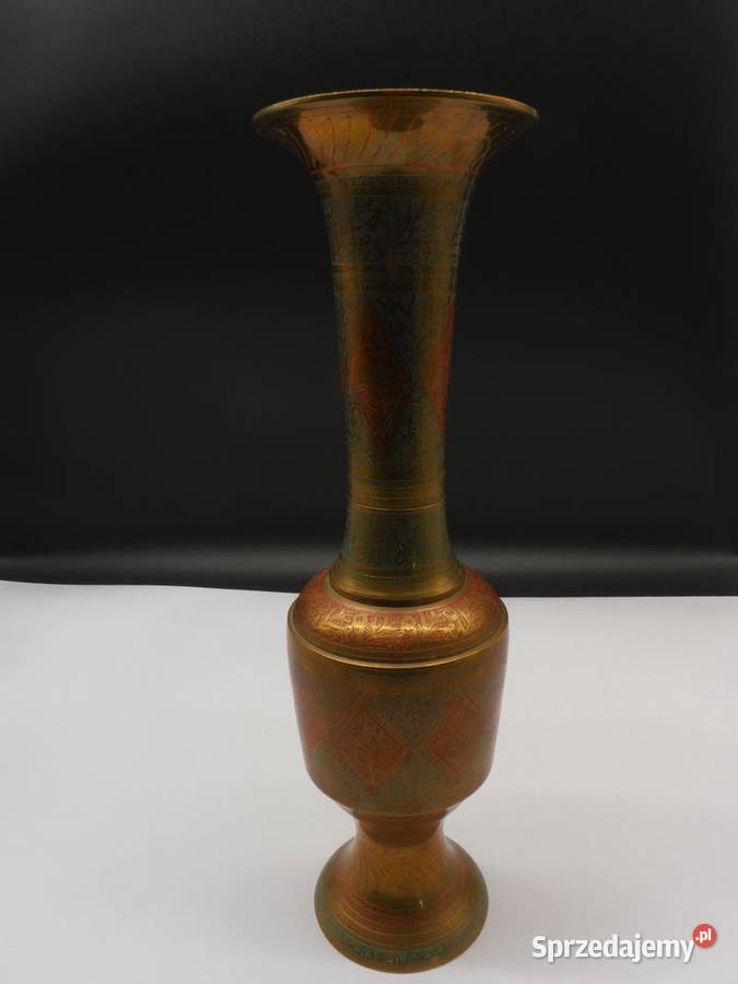 Mosiężny wazon indyjski bogato zdobiony Raszków