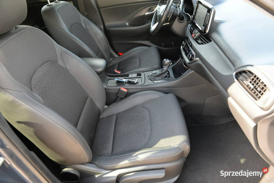 Hyundai i30 14TGDi 140 Automat LED Asystenci elektryczne lusterka Dąbrowa Górnicza